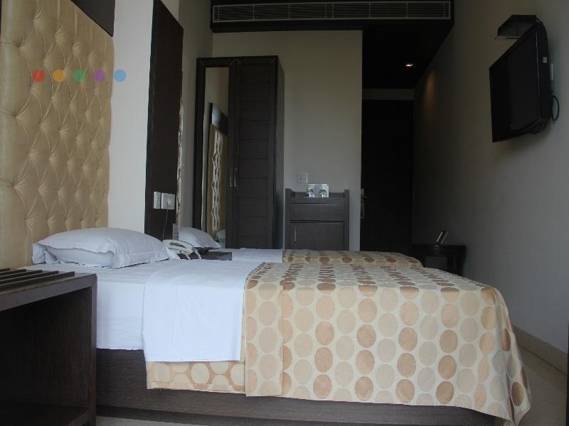 Hotel Metropolis Tourist 3*